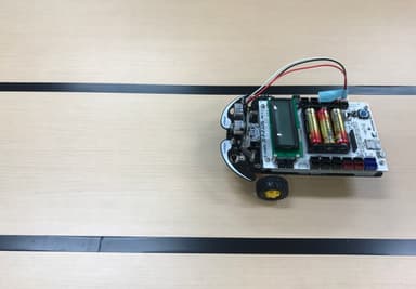 ロボットをまっすぐ走るよう調整