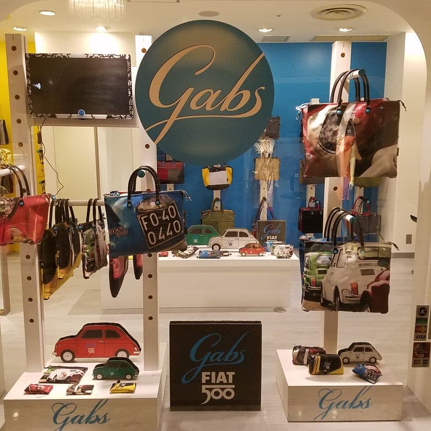 『Gabs』の直営店がホテルニューオータニ大阪にオープン！
イタリアのカーブランド「FIAT」とのコラボアイテムを展開