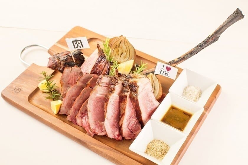 秋葉原で9,229円『骨付きリブロース(1kg)』が2,929円に！
“11/29(いい肉の日)”より新メニューを特別価格で提供