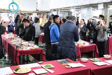 「社飲み」風景1