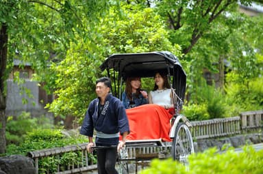 「非日常、渋谷を人力車で巡る福袋」イメージ