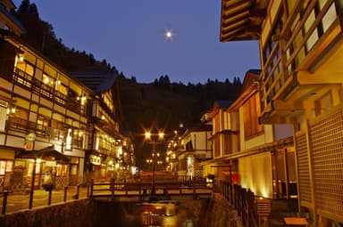 銀山温泉