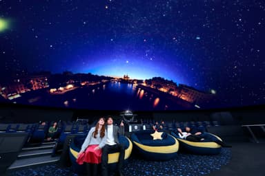 プラネタリウム天空施設写真