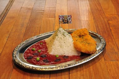 聖帝カレーRED