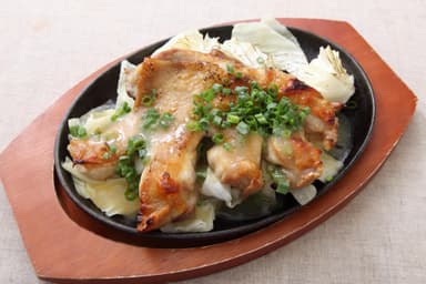 鶏のグローブ焼きレモンソース