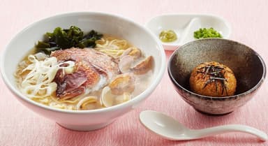 鯛かぶととあさりの魚介出汁ラーメン 焼きおにぎりのお茶漬けセット