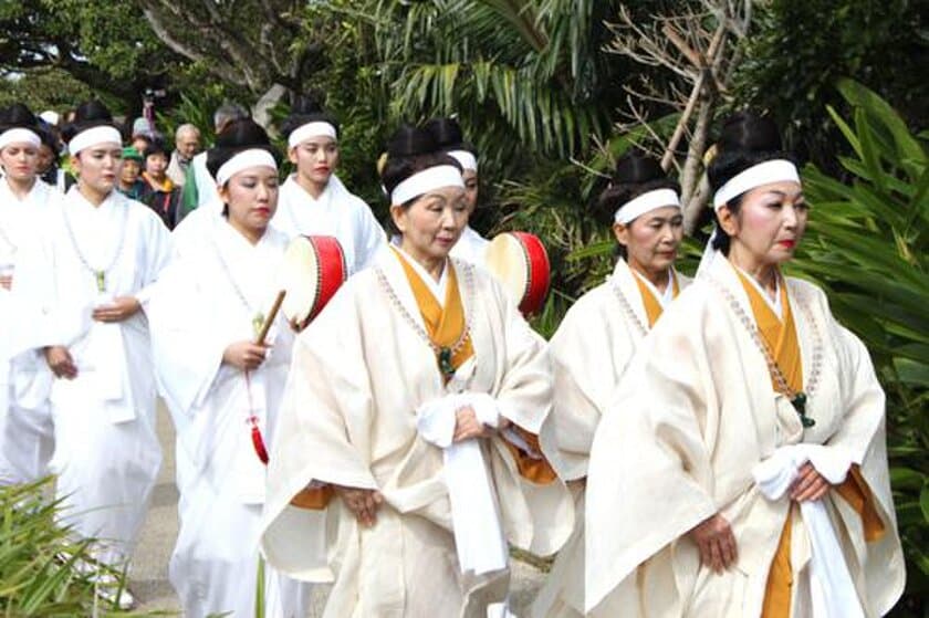 琉球王国時代に城内で執り行われた祭祀儀礼
「百人御物参」を首里城公園にて3月3日・4日に再現