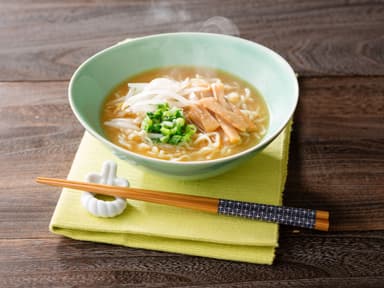 プロがゆがいた山形鶏がら味噌ラーメン