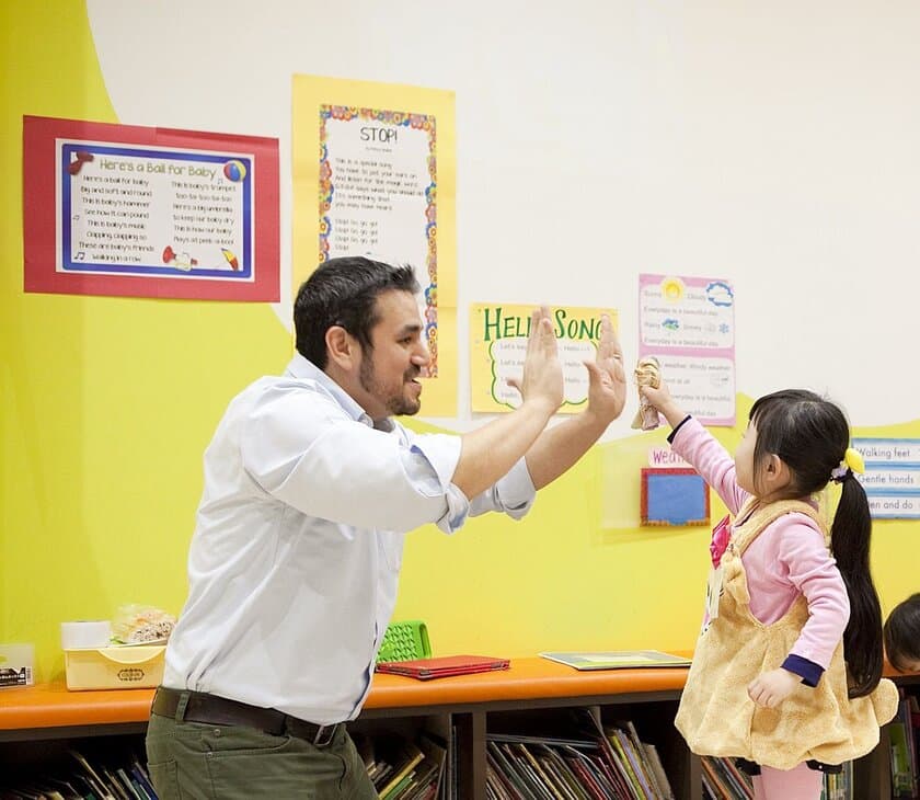 英語と幼児教育に力を入れる夙川キンダーガーテン
　LTE Toddlerコース入学児を募集！