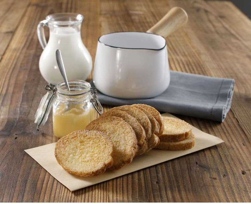 濃厚なミルク感たっぷりの香ばしいラスク!
赤い帽子「ミルクジャムラスク」3月20日(火)新発売!