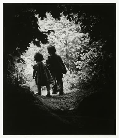 W.ユージン・スミス（アメリカ、1918-1978） 《楽園への歩み》1946年 (C)2017 The Heirs of W. Eugene Smith/PPS