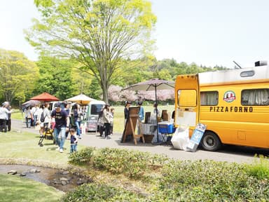 庭園出店の様子 2017年