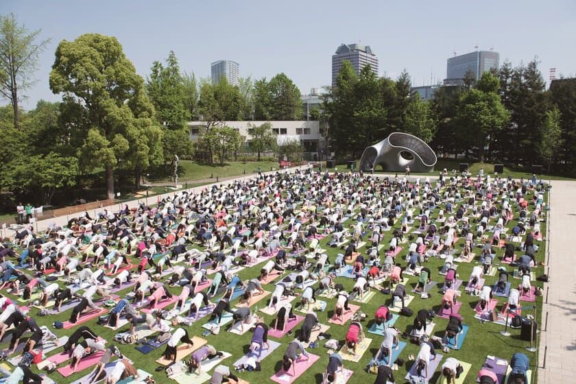 東京ミッドタウンの「芝生広場」がカピオラニパークに変身！