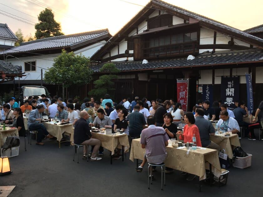 非売品の特別酒も飲み放題！栃木最古の酒蔵「開華」で
風情に浸りながら冷酒と夏野菜を楽しむ「ひやガーデン」を開催