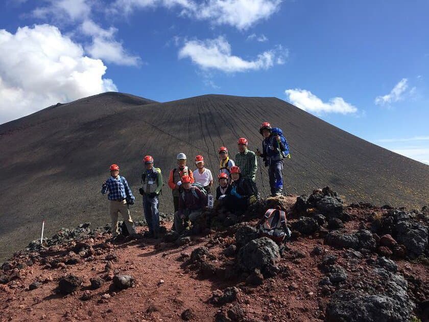 信州小諸 日本百名山「浅間山」5月12日山開き　
登山に見立てた「8つの源泉」を紹介するマップもスタート