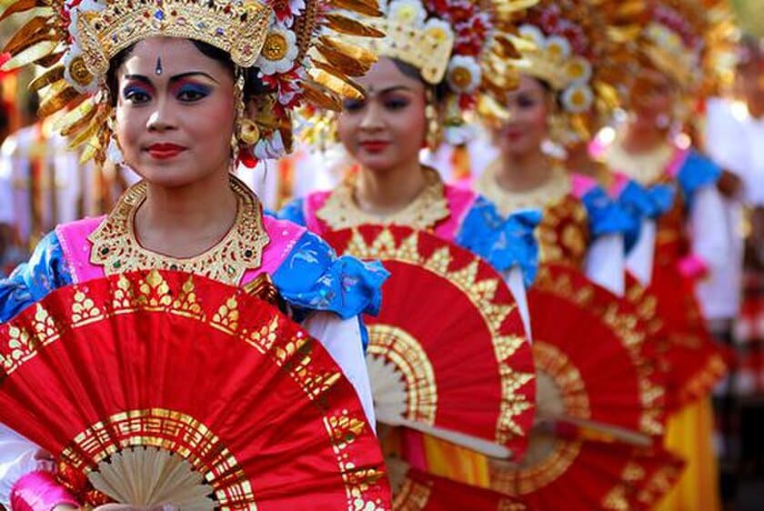 国内初！バリ島最大の芸術祭パレードに参加できる！
インドネシア政府×旅工房オリジナルツアー開始
～バリ島の文化を体験できる旅工房だけのツアーを販売～