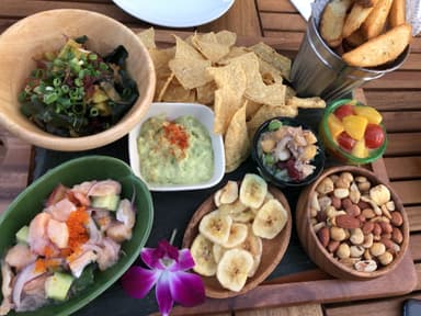 アロハプランの「Appetizer Plate(8種の前菜の盛り合わせ)」