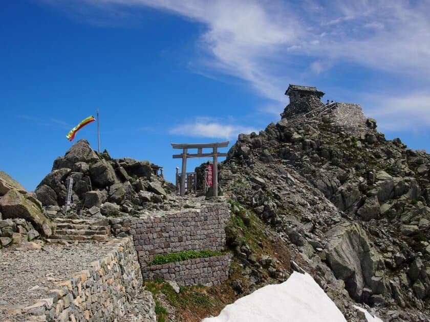 2018年 立山夏山開き！雲上のパワースポット立山への
山登りを応援するキャンペーンスタート