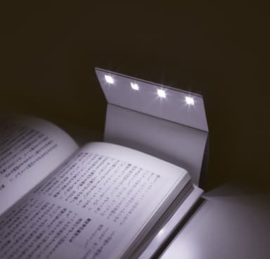 Book cover LIGHT 1