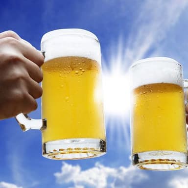 ビールは糖質（炭水化物）が多く太りそうなイメージから、「ダイエットの敵」として扱われることが多いです。