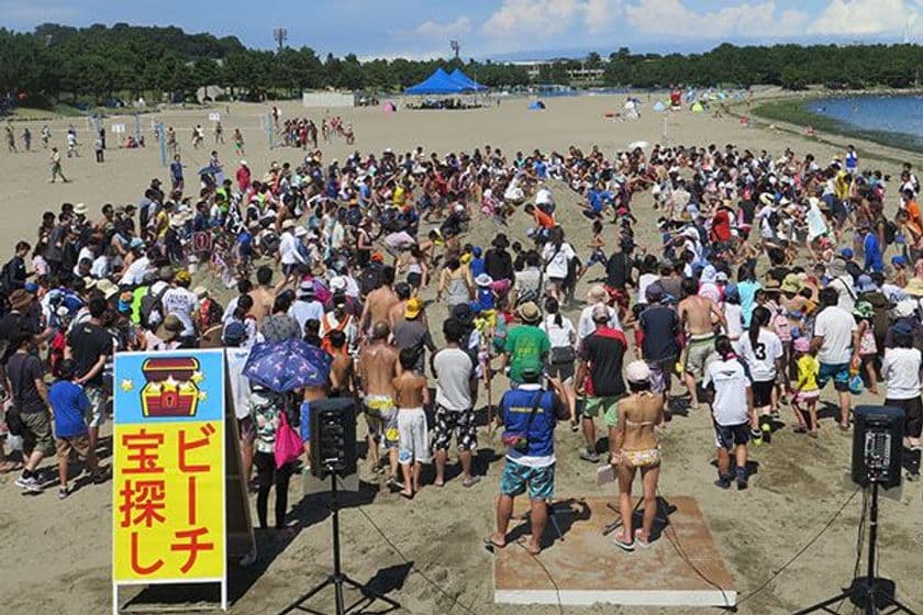 今年で30回目を迎える横浜の夏の風物詩！
YOKOHAMAビーチスポーツフェスタ2018　powered by ニッパツ
　「海の公園」にて7/28・29、8/4・5開催