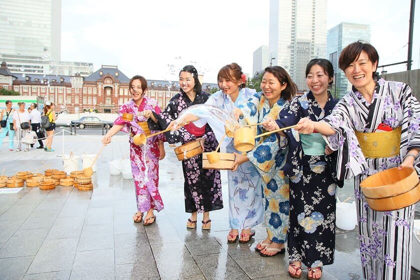 大手町・丸の内・有楽町 夏祭り２０１８
「丸の内 ｄｅ 打ち水」 ／ 「東京丸の内盆踊り２０１８」