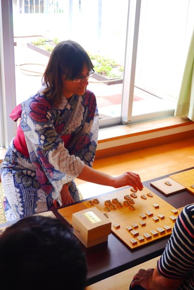 将棋界史上初の外国人女流棋士カロリーナ・ステチェンスカ棋士参戦！