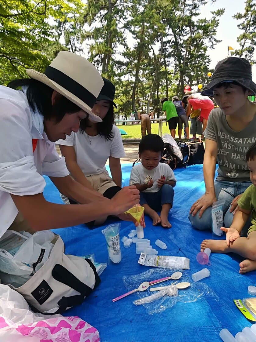 西日本豪雨復興作業の熱中症対策として天然塩の無償提供を実施
　加工食品診断士、看護士、医師らが集結し支援団体を結成