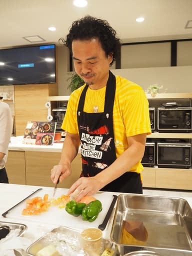 中東料理研究家・サラーム海上さん