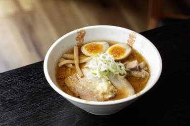 ラーメン専門店 林