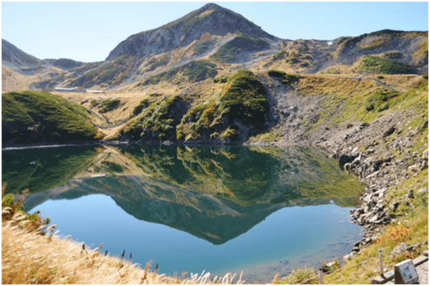 立山黒部の自然が生み出す絶景と癒しのトレッキング　
秋の「立山黒部シーズンウォーク」がスタート