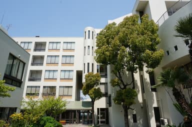 大阪女学院大学・短期大学