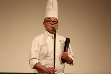 武内料理長より食材と料理の説明