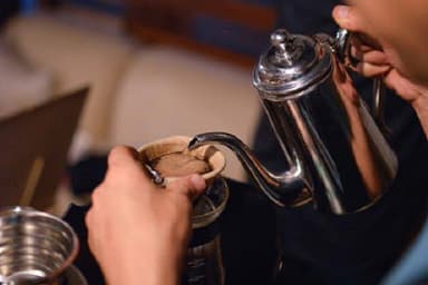 こだわりのコーヒーを飲み比べ