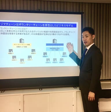 瀬川企画社長の西和人