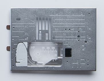 プロフェッショナル直線縫い用針板