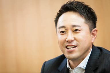 佐野 健一氏