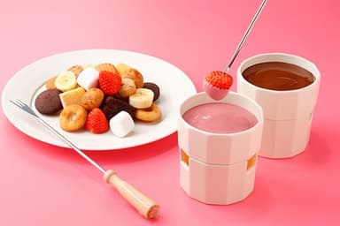 「チョコレートフォンデュ ルビー＆ダーク」1&#44;600円(税別)