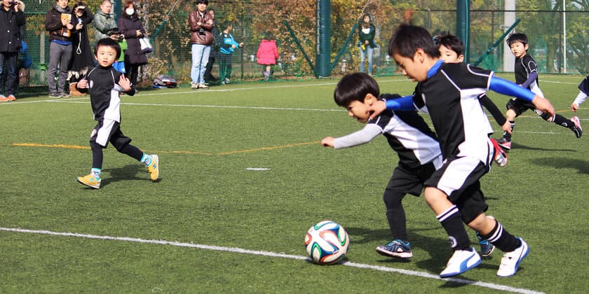 スポーツ業界初！サッカースクールFC加盟オーナー募集開始　
47名限定！加盟金・研修費0円／チーム名は自分で決められる