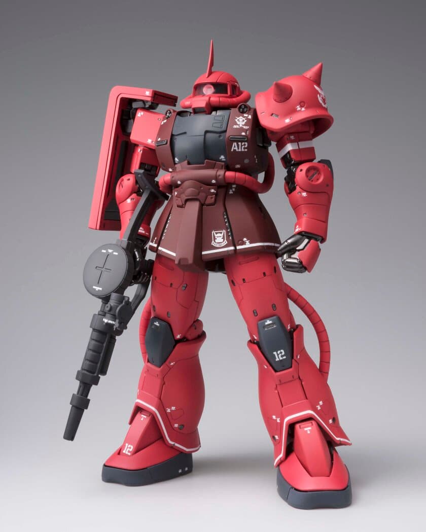 『機動戦士ガンダム』40周年記念！
『機動戦士ガンダムTHE ORIGIN』より
“シャア専用ザク２”フィギュアが完全新規造形で登場
オリジナルカラーリング仕様の「ガンダム」も発売！