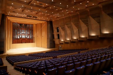 国立音楽大学講堂大ホール