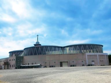 ハナミズキホール(屋内会場)