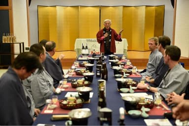 七尾温泉多田屋_能登半島の新鮮な魚介類と和食の色とりどりの御膳