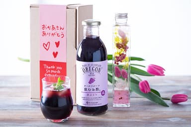 ハーバリウムベリーピンクとオールフルーツ飲むお酢のギフト（赤ぶどう）-2