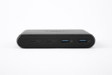 USB PD対応「USB Type-C」とQC3.0対応「USB Type-A」を各2ポート搭載