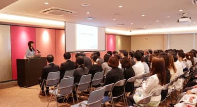 小室 淑恵氏講演会の様子(当社大阪本社にて)