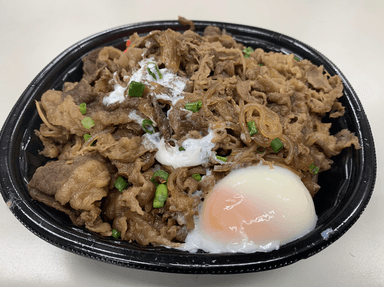 メガ盛り牛丼