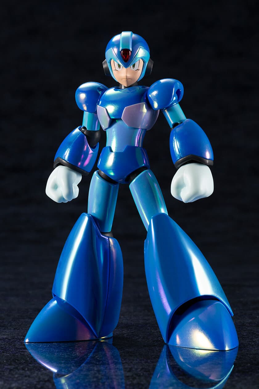 『ロックマンX』より、
エネルギーチャージ時の『エックス』を再現した
「ロックマンX エックス プレミアムチャージショットVer.」が登場！