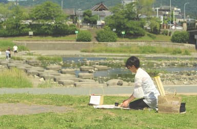 鴨川の穏やかで美しい景色