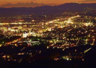 若草山山頂からの夜景